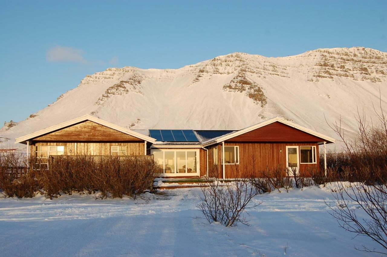 Moar Guesthouse Акранес Екстериор снимка